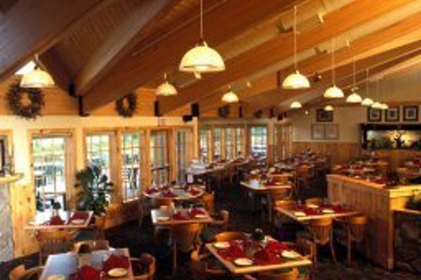 Superior Shores Resort (Two Harbors)